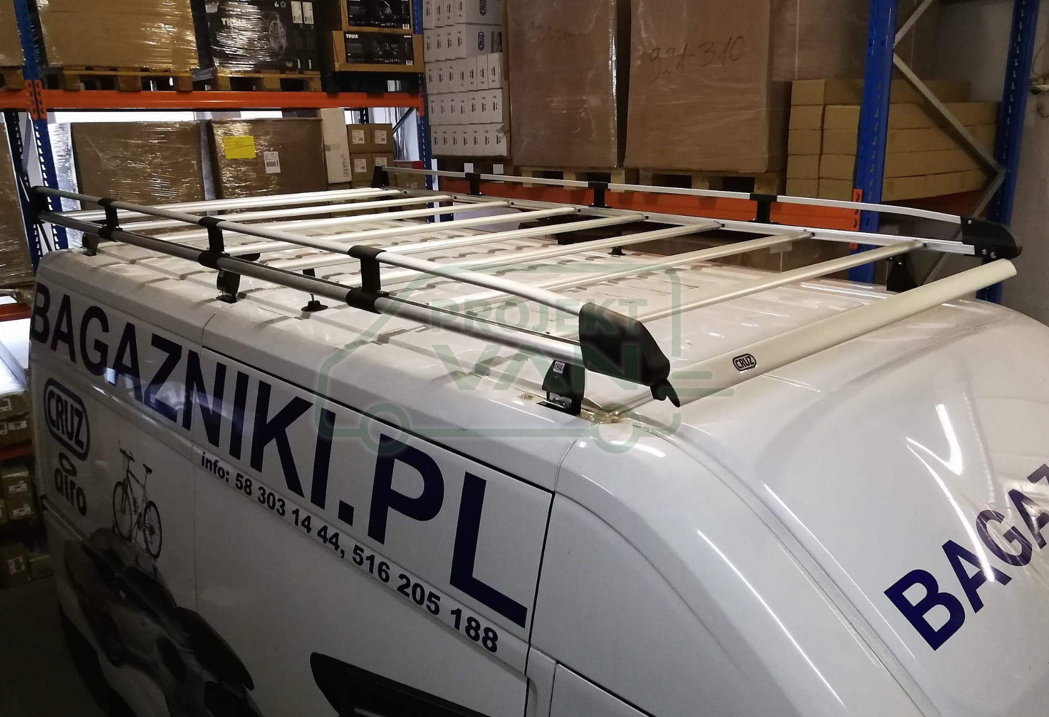 Aluminiowa platforma dachowa Citroen Jumper / Fiat Ducato / Peugeot Boxer L2H2 ( 06-14, 14- ) / Opel Movano IV ( 21- ) i Toyota ProAce MAX ( 24- ) L2H2 CRUZ EVO RACK ALU A30-158 — widok 3