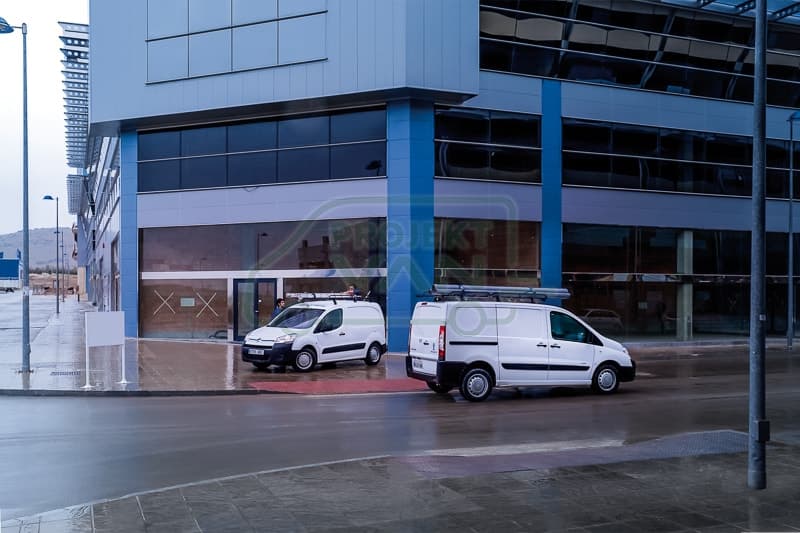 Platforma dachowa Renault Trafic III 14- / Opel Vivaro II 14-19 i Fiat Talento II / Nissan NV300 16- i Primastar II 22- ( L1H2 ) CRUZ EVO E23-158 — widok 5