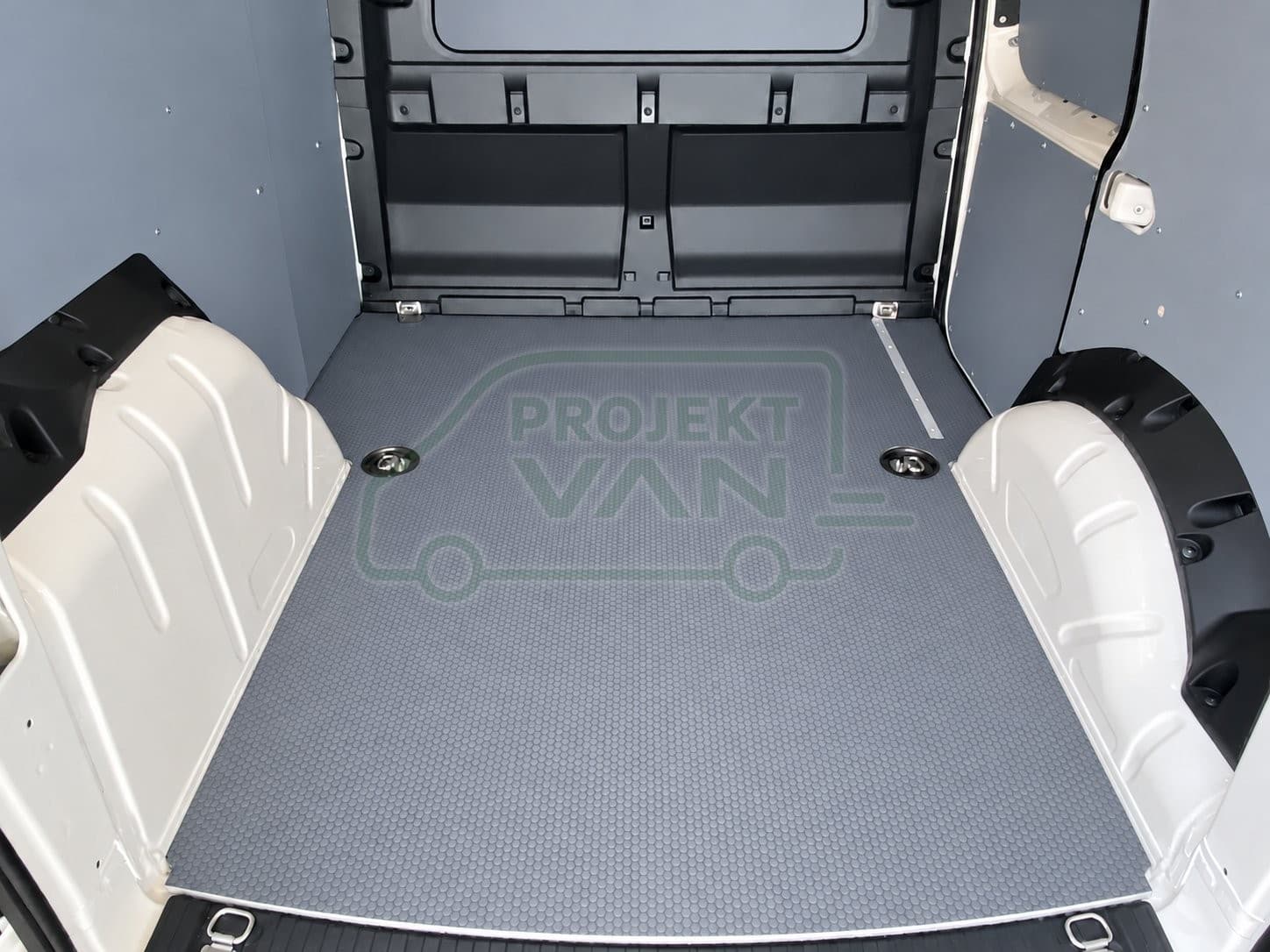 Podłoga ze sklejki z warstwą antypoślizgową – Szara – VW Caddy 5 L1 2755 — widok 4