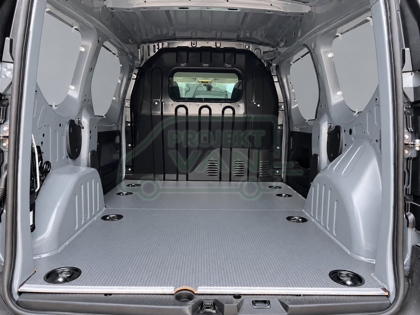 Okładziny boczne z plastiku ABS – Renault Express Van L1 2812 — widok 4