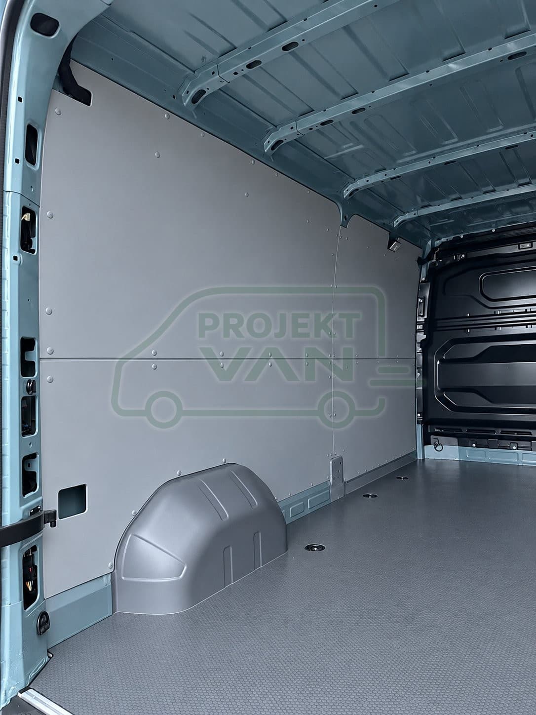 Okładziny boczne z plastiku ABS – Renault Master XDD L2H2 3583 — widok 4