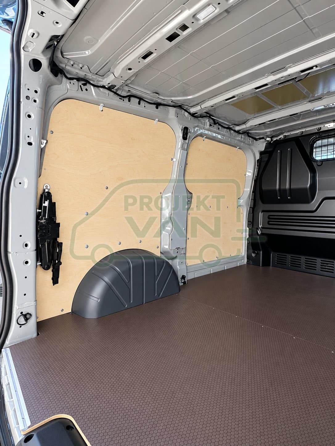 Okładziny boczne ze sklejki brzozowej surowej – VW T7 L1H1 3100 — widok 3